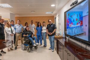 Donación Vinilo Pediatría INTER Jaén
